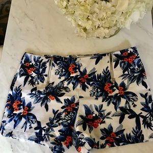 FLORAL HIGH WAISTED SHORTS
